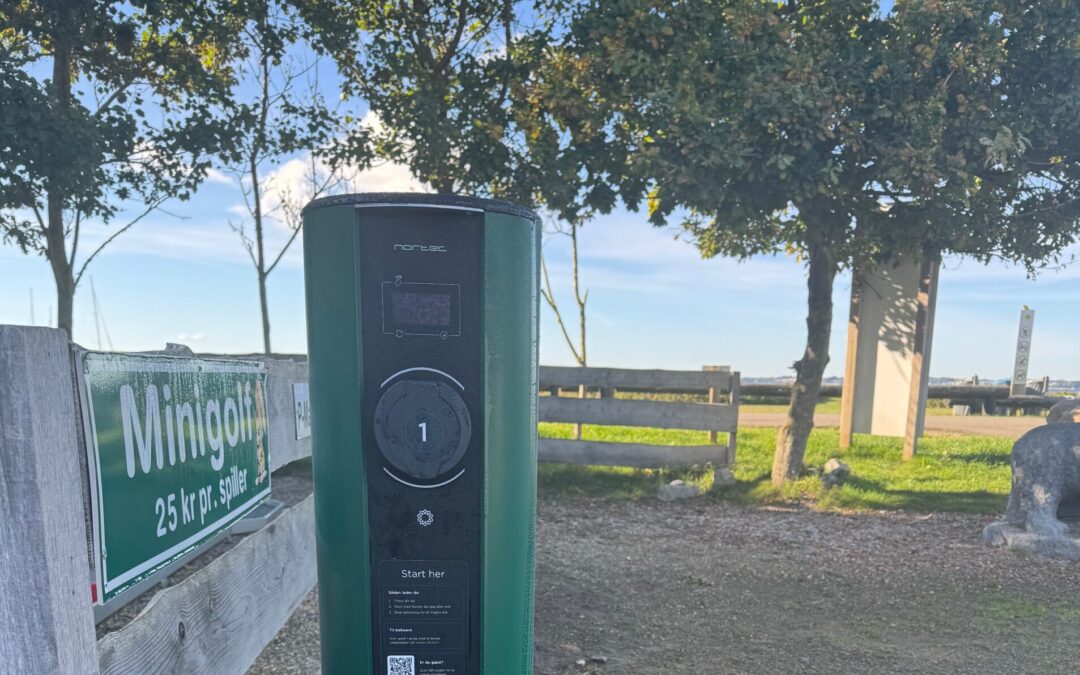 Vi har fået elladestandere!